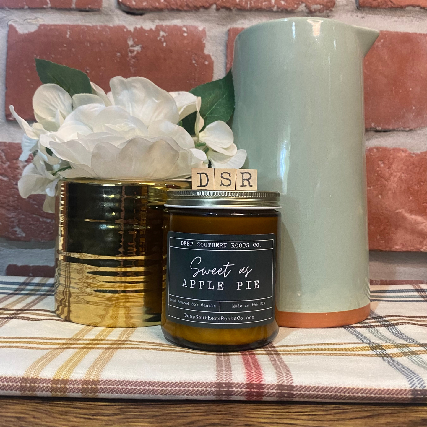 SWEET AS PIE APPLE PIE CANDLE -8 OZ.